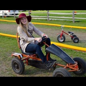 Meet your Posher, Savannah